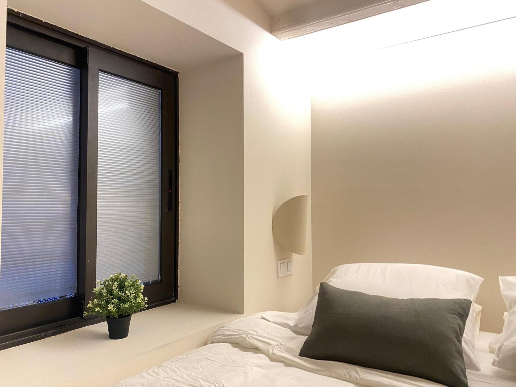 Boutique Apartments & Studios Bcn Barcelona Bagian luar foto