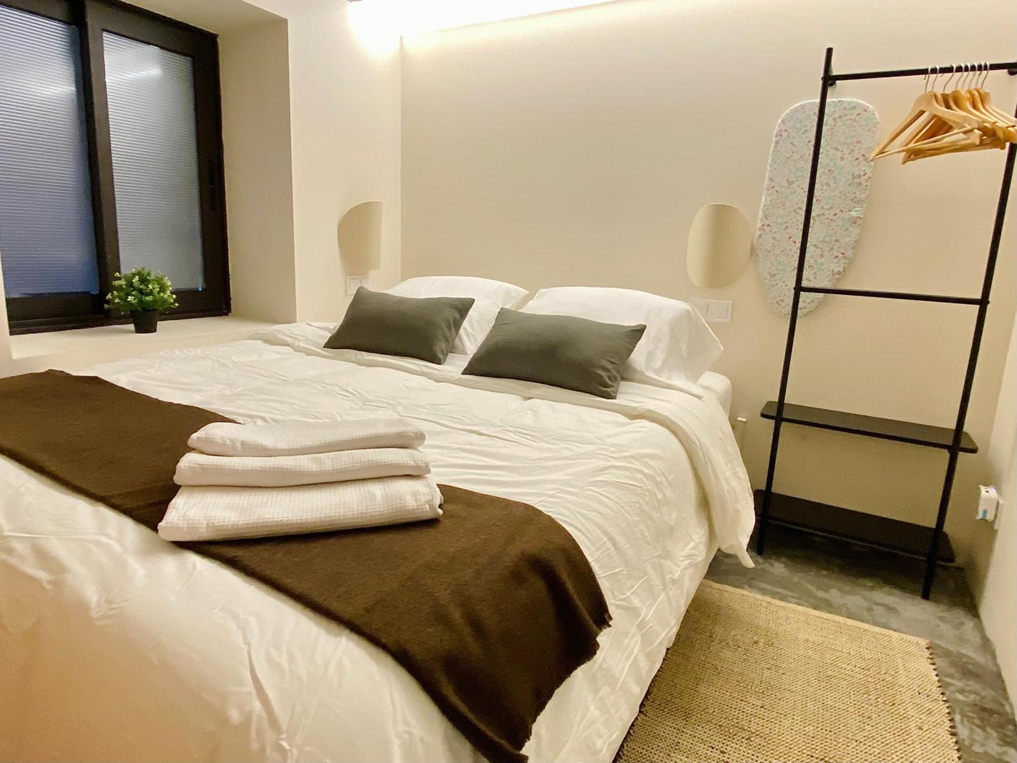 Boutique Apartments & Studios Bcn Barcelona Bagian luar foto